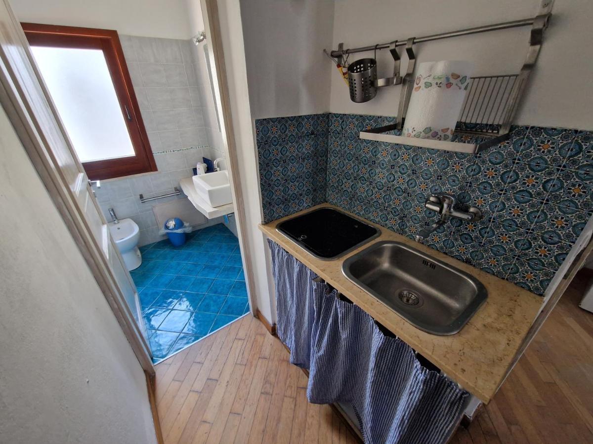 Casette Di Alex Con Terrazza Trapani Ruang foto
